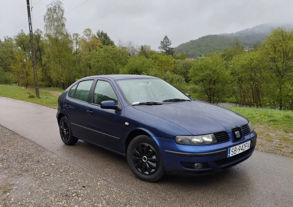 Seat Leon cena 5299 przebieg: 320000, rok produkcji 2000 z Biała małe 56